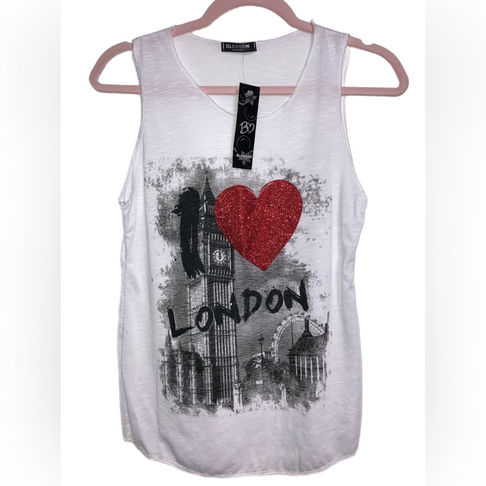 NWT Blossom I ❤️ London Tank Top White Burnout Material size Small P0201
